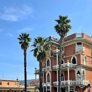  Hotel Doria